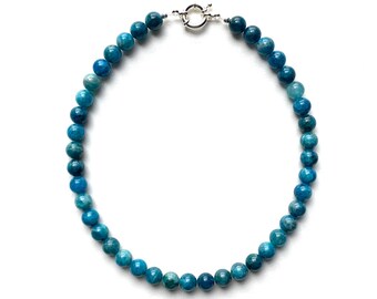 COLLAR AZUL / Piedras preciosas naturales, hecho a mano por la artista Simone Chagoya