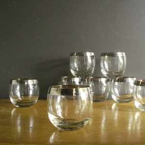 Eight For Your Tonic and Gin - Vintage Set of 8 Small Dorothy Thorpe Style Roly Poly Barware Glasses