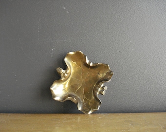 Brass Leaf Trinket Dish - Vintage Brass Tray - Small, Heavy Leaf Shaped Trinket or Ring Dish - Solid Brass