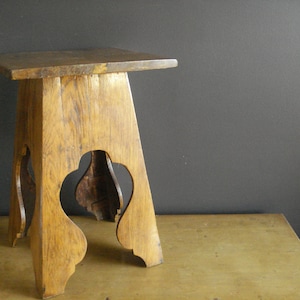 Vintage Wooden Stepstool or Plant Stand - Small Square Wood Bench or Side Table - Handmade Farmhouse or Primitive - Ornate Legs