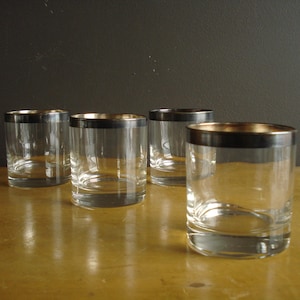 4 For Your Tonic and Gin - Vintage Set of Four Dorothy Thorpe Style Barware Glasses