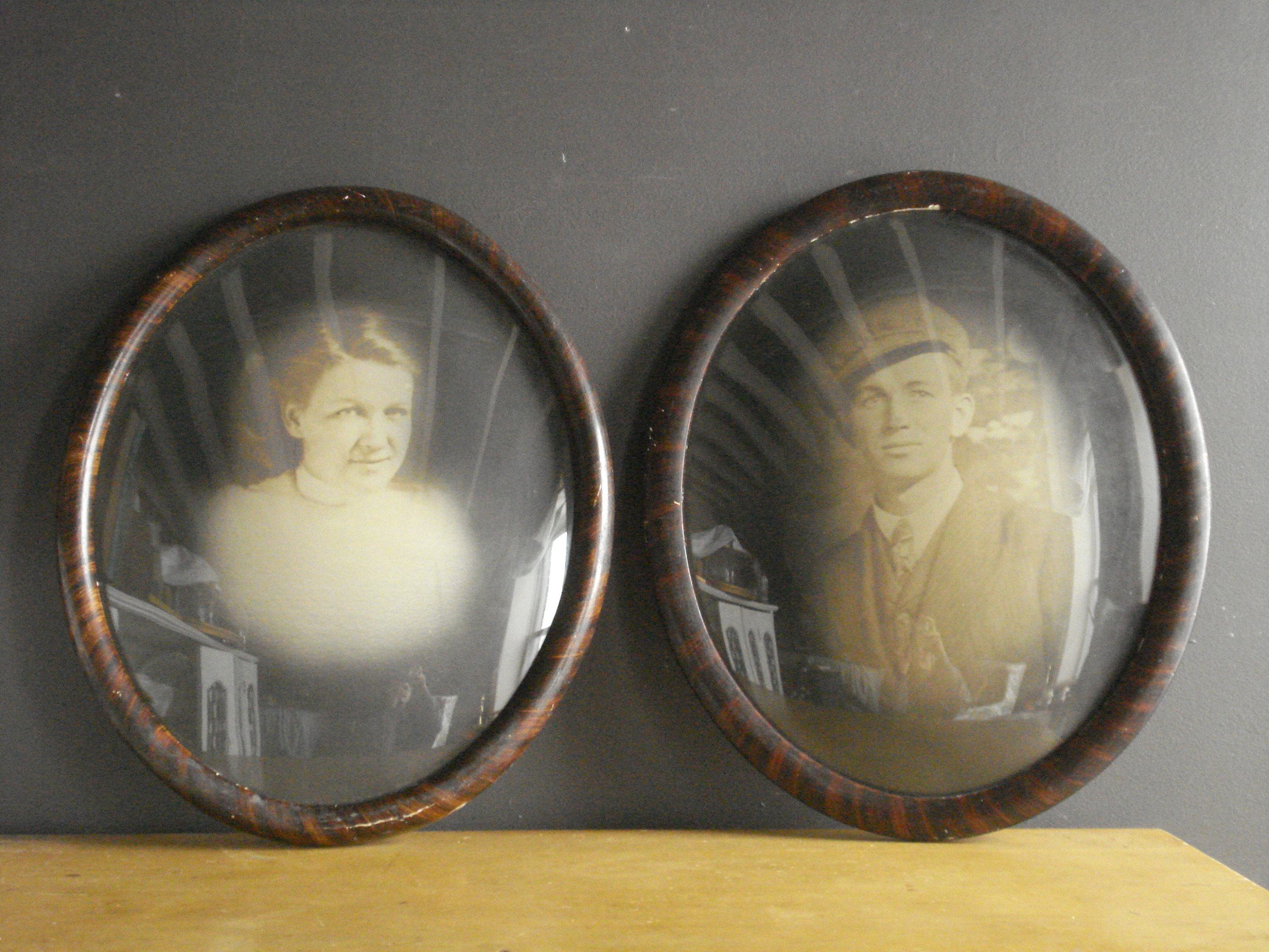 Large Oval Frame With Convex Glass Vintage Ornate Faux Bois Etsy UK