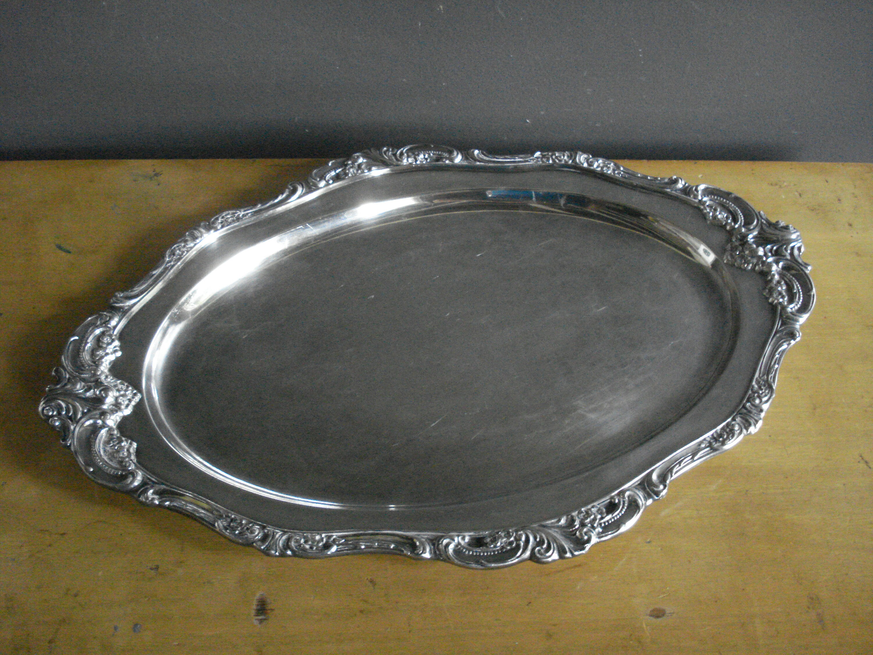 Huge Heritage 1847 Rogers Bros Silver Vintage Heavy Silverplate Plant Drink Tray Extra Large Silverplate Serving Tray Ornate Handles
