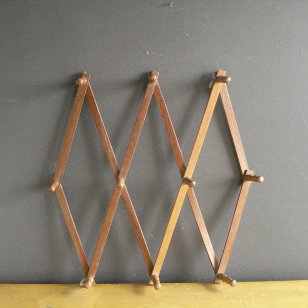 Large Vintage Accordion Peg Rack - Wooden Coat or Mug Rack - Huge Wood Accordion Peg Rack