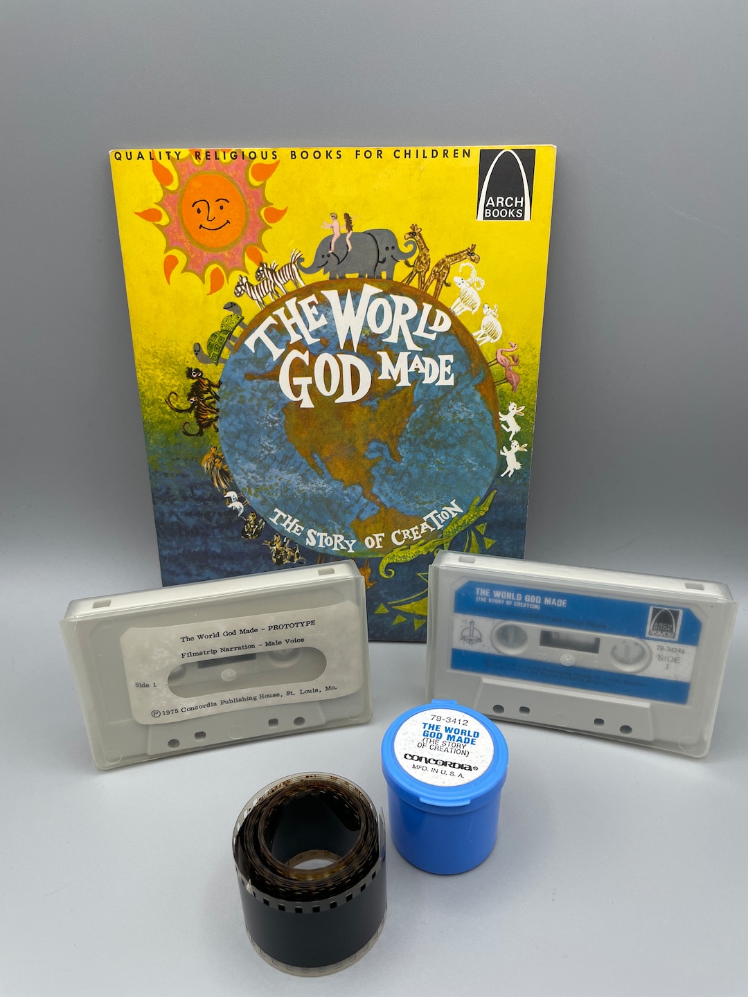 Vintage Arch Book The World God Made The Story Of Creation Bible Story vintage-arch-book-the-world-god-made-the-story-of-creation-bible-story