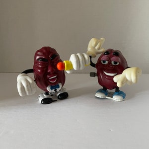 California Raisins 1980s wind up walking figure toy