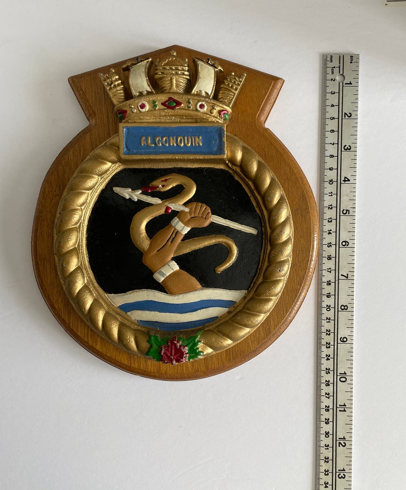 Vintage HMCS Algonquin TAMPION on Plaque Ships Crest Badge Iroquois ...