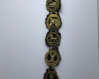 Martingale horse breast strap harness medallions work horse or oxen brass equestrian collectible