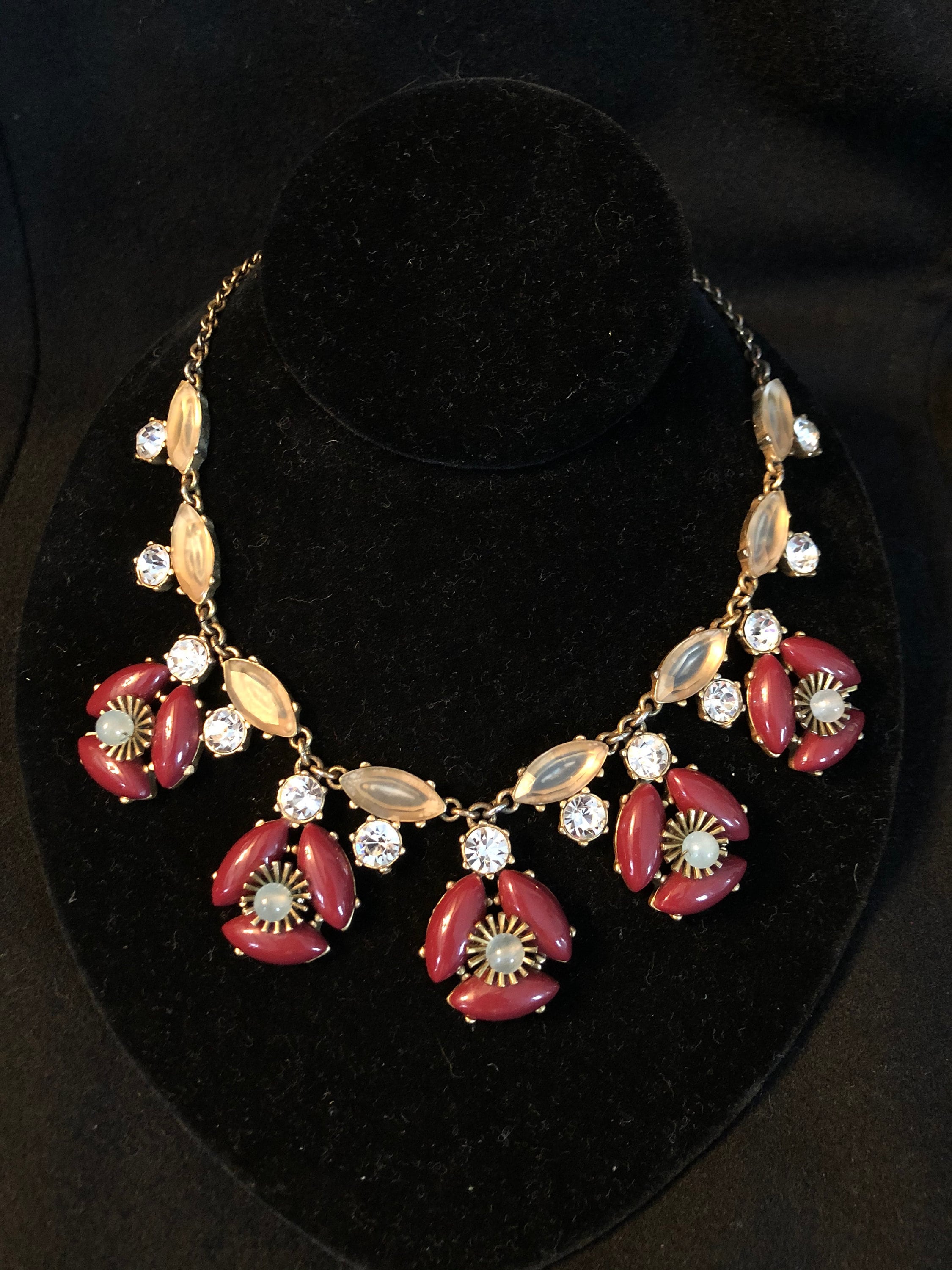 Costume Jewelry Necklace Beautiful 