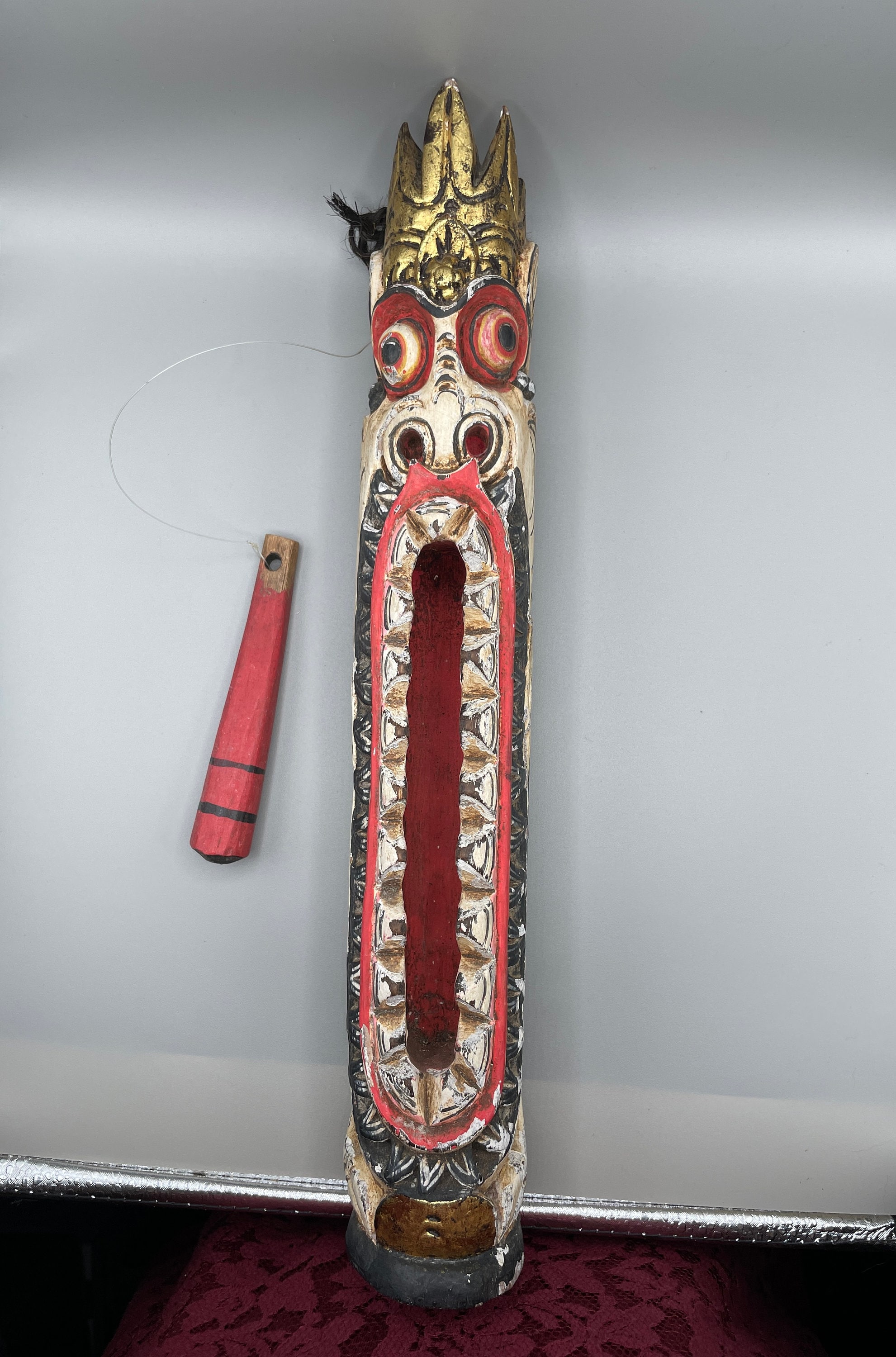 An eggshell inlaid hand drum-shaped spear scabbard, yari saya