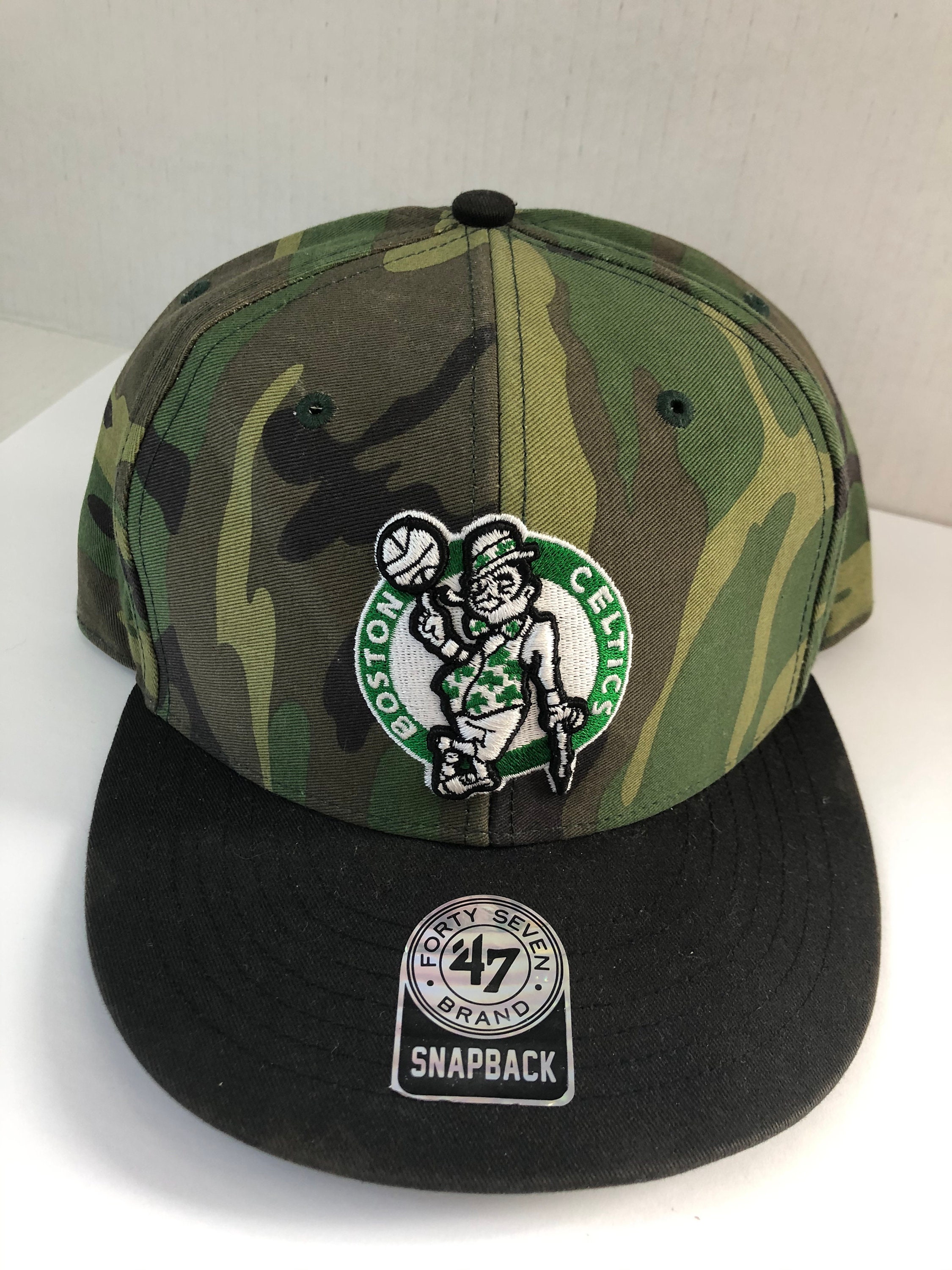 Men's '47 White/Black Boston Celtics Gambino Captain Snapback Hat