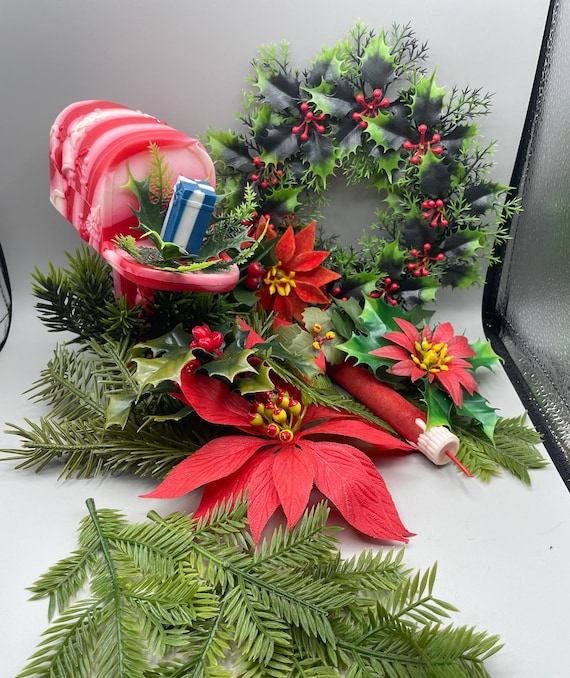 Vintage 1970s Plastic Christmas Greenery and Decorations Perfect for  Creating Vintage Christmas Arrangements Includes a Wreath, Picks 