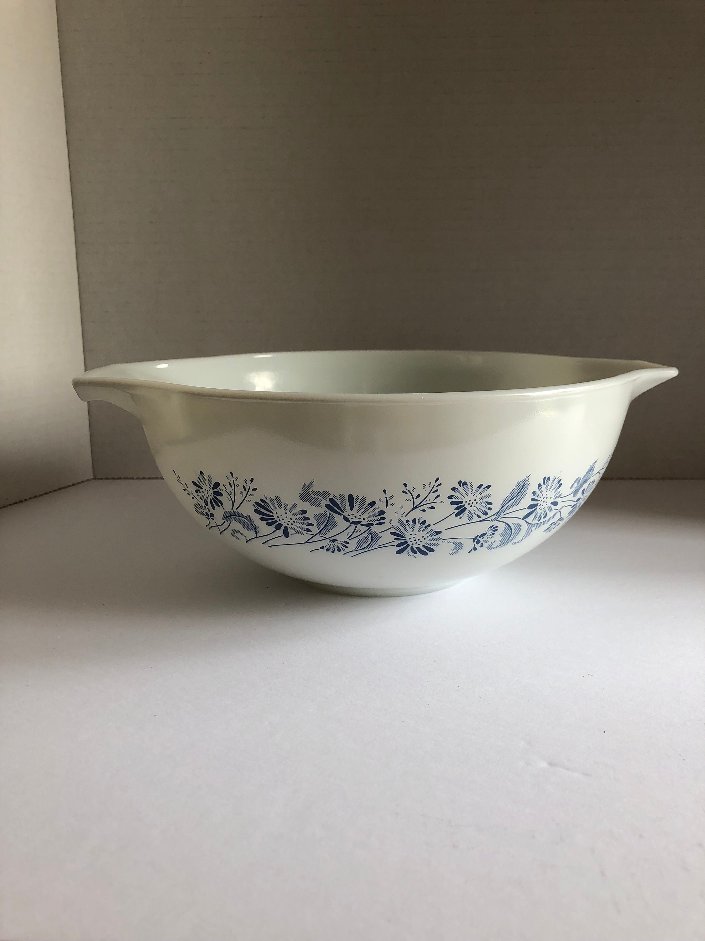Vintage Pyrex mixing bowl Colonial Mist / Blue Mist Cinderella | Etsy