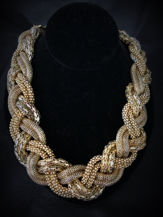 Costume Jewelry Necklace Beautiful 