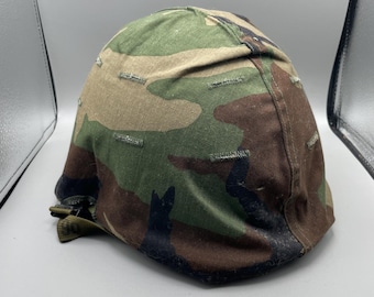 Vintage 1970/80s Canadian Canada army helmet Woodland camouflage