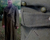 Antique British Military Coat, Vintage Uniform, Luther Costume, Vintage Coat, Vintage Costume, Umbrella Acadamy, Winter Coat, Mens Coat