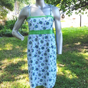 Summer Dress 70's Dress 70s Sundress Vintage Dress Floral Dress Swim Cover Vintage Sundress Floral Print Print Dress Dress Size 10 image 1