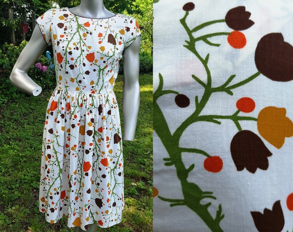 Floral Dress, 50s Dress, Tulip Print Dress, Vinta… - image 1