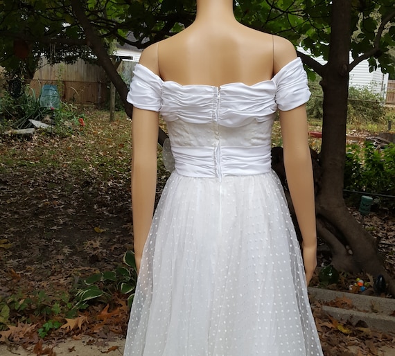 Vintage Wedding Dress 80s Wedding Dress Off the S… - image 4