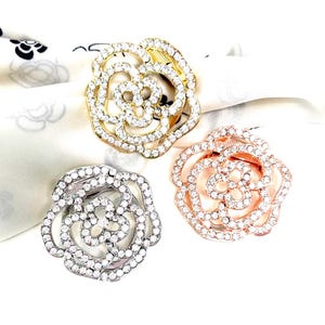Rhinestone Camellia Flower Scarf Ring – Glamorous Sparkling Shawl Clip in Gold, Silver & Rose Gold