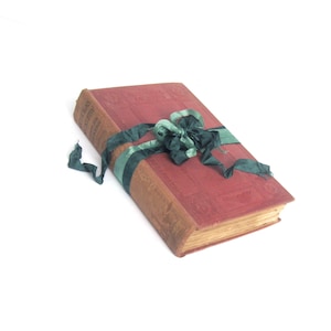 Nicholas Nickleby Book by Charles Dickens, Antique Nicholas Nickleby Book, Charles Dickens Book, Dickens, Illustrated by Phiz, Old Books