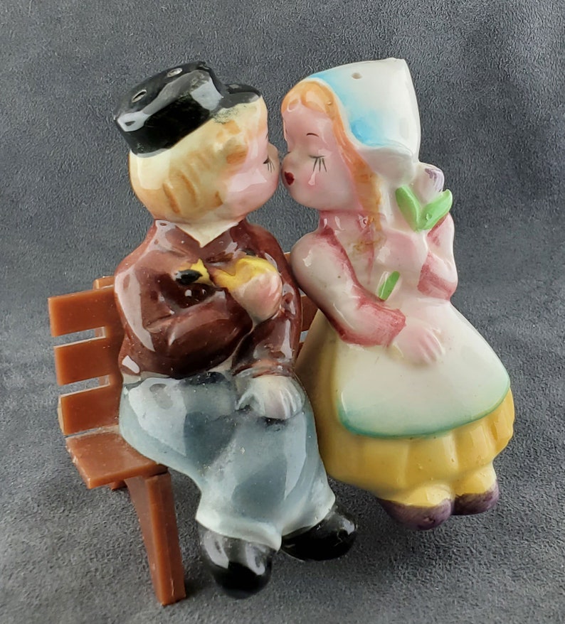 Vtg Dutch Boy Girl Salt and Pepper On Bench FREE SHIPPING