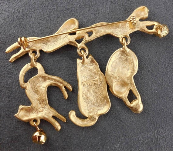 Vintage Signed Cat Pin Gold Dangles Bell FREE SHI… - image 4