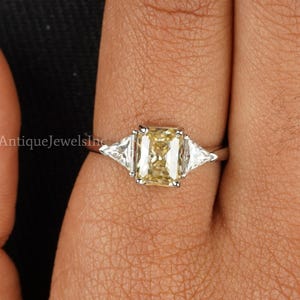 2.65 CT Radiant Cut Moissanite Diamond Ring, Canary Yellow Moissanite Diamond Ring, Prong Set Diamond Ring, Three Stone Engagement Ring