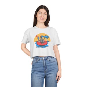 Camiseta corta de verano para mujer con esqueleto de Eternally Poolside, top gráfico para la piscina, camiseta de esqueleto para vacaciones, camiseta corta para vacaciones en la playa, camiseta para fiestas en la piscina
