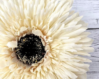 Jumbo Cream Spider Daisy  - Artificial Flower Head, Silk Flower Head - 6 inches