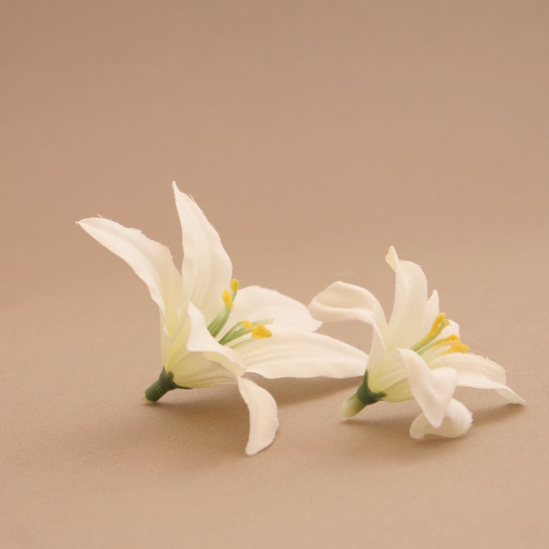 Pre Order 10 Tiger Lilies In Cream White Artificial Flowers Silk Flower Heads Scrapbooking Papercraft