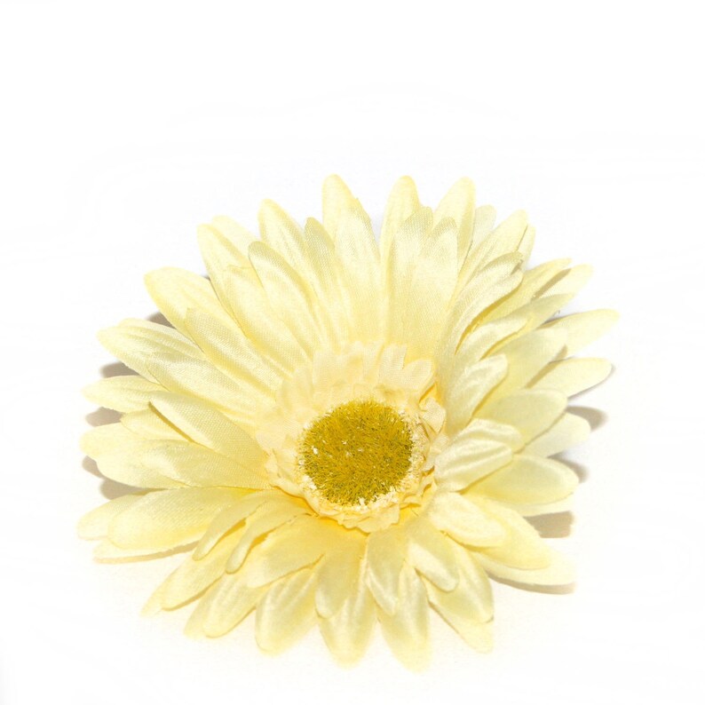1 Light Yellow Silk Daisy Artificial Flowers Silk Flowers Etsy