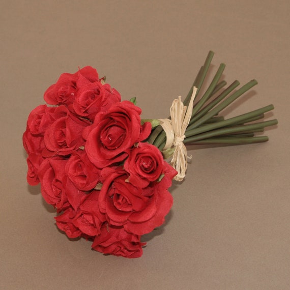 Petit bouquet de rose rouge Fleurs artificielles Fleurs de - Etsy France