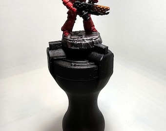 3D Printed Miniature Painting Handle | Articulated 3-Jaw Vise