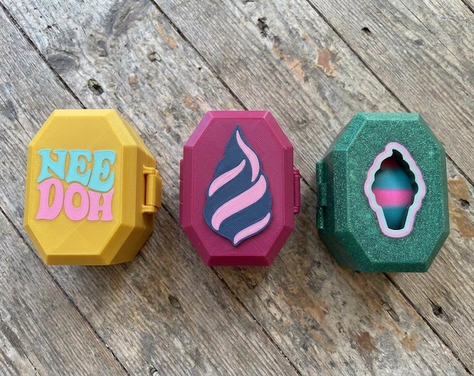 Squishy case -  Nice cream cones (no squishy included)