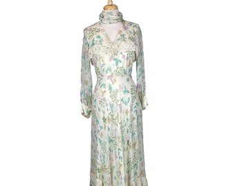 Vtg 70s Sz 8 Tagged 9/10 Chiffon Beige Floral Long Maxi Dress Union Made in USA