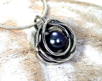 Pendant with twisted swirl wire and white or black pearl , 5-6 mm freshwater pearl and sterling silver. #PA140