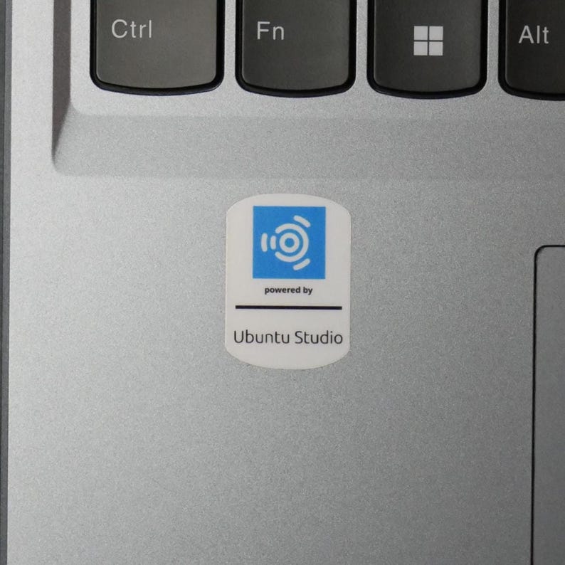 Adesivi per case PC Linux: scegline uno! Ubuntu Studio