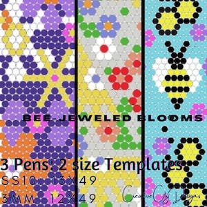 Puede incluir: Un patrón digital para abalorios, con tres diseños: un patrón floral morado, amarillo y rosa, un patrón floral gris, amarillo y rojo, y un patrón de abeja azul, amarillo y negro. El texto "BEE-JEWELED BLOOMS" está en la parte superior de la imagen. El texto "3 Pens: 2 size Templates" está debajo de los diseños. El texto "SS10: 13×49" y "3MM: 12×49" está debajo del texto "3 Pens: 2 size Templates".