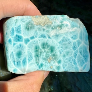 Larimar Polierter Stein aus der Dominikanischen Republik | High Grade Larimar Kristall