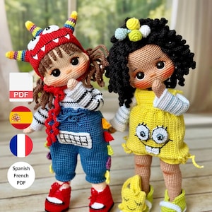 Puede incluir: Dos muñecas de ganchillo, una con un gorro de monstruo rojo y un peto azul, la otra con un vestido amarillo. Las muñecas tienen ojos grandes y están de pie. El texto "PDF PATTERN ONLY - NOT FINISHED DOLL" está en la parte inferior.