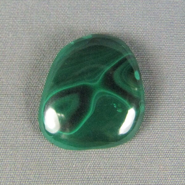 Malachite hand cut Designer Natural polished cabochon congo