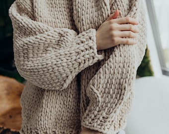 Handgefertigte Grobstrick-Pullover, Oversized Plüsch-Pullover