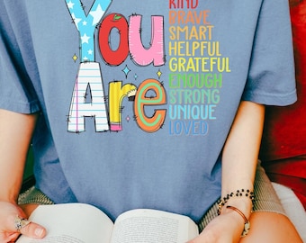 Camiseta retro de profesor, camiseta de regreso a clases "Eres amable"