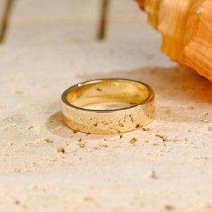 Solid Gold 5mm Simple Wedding Band, Classic Simple Comfort Band for Man, Plain Gold Ring Man&#39;s Thick Wedding Ring, Birthday Gift for Husband