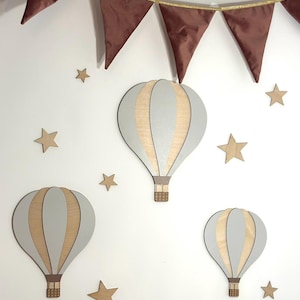 Wooden Hot Air Balloon Wall Decor for Nursery & Kids&#39; Room Wall Decor | Handcrafted Wooden Wall Art Stickers (Light Grey), balloon decor