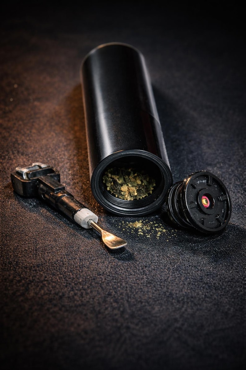 Tändare med hemligt fack – Secret Stash Lighter – Dolt fack – Festival EDC Gadget bild 6