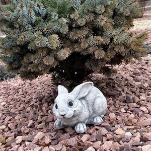 Rabbit concrete statue, indoor outdoor home decor, rabbit statuary concrete bunny rabbit garden statue, outdoor animal stone sculpture