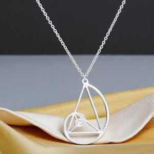 Sacred Geometry Necklace – Fibonacci Spiral Pendant – Golden Ratio Jewelry – Metatron’s Cube Gift – Spiritual Geometric Necklace