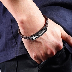 Medical ID Bracelet Men, Custom Engraved Medical Alert Bracelet, Heartwarming Gift for Grandpa, Gifts for Diabetes, Christmas Gift for Him